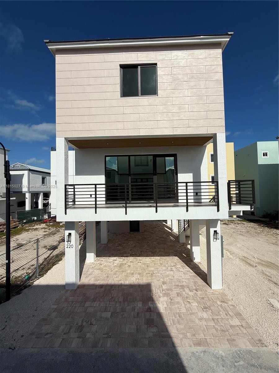 94825 Overseas Hwy 220 Property Photo 1