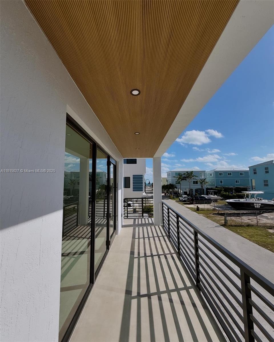 94825 Overseas Hwy 220 Property Photo 35