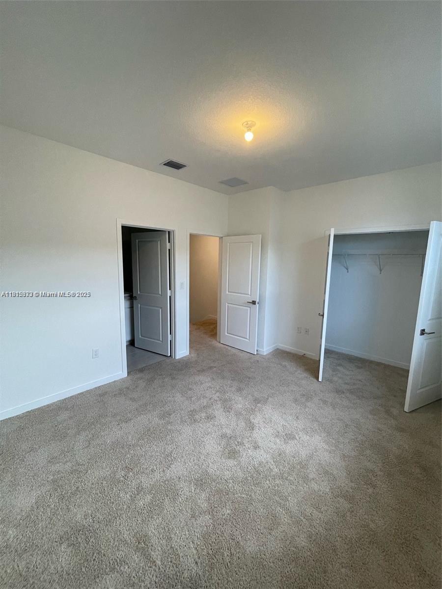 552 Ne 4th St 552 Property Photo 5