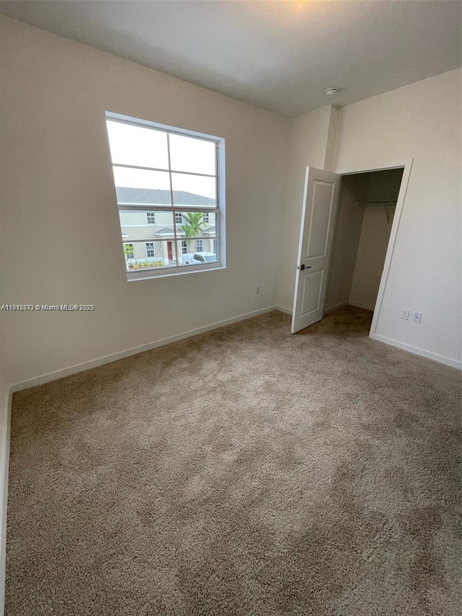 552 Ne 4th St 552 Property Photo 8