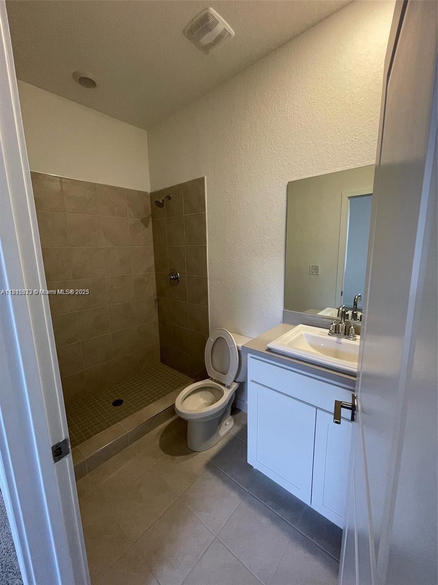 552 Ne 4th St 552 Property Photo 10
