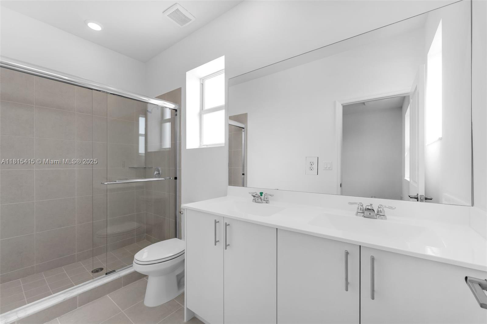 2803 Se 26 Ave 2803 Property Photo 17