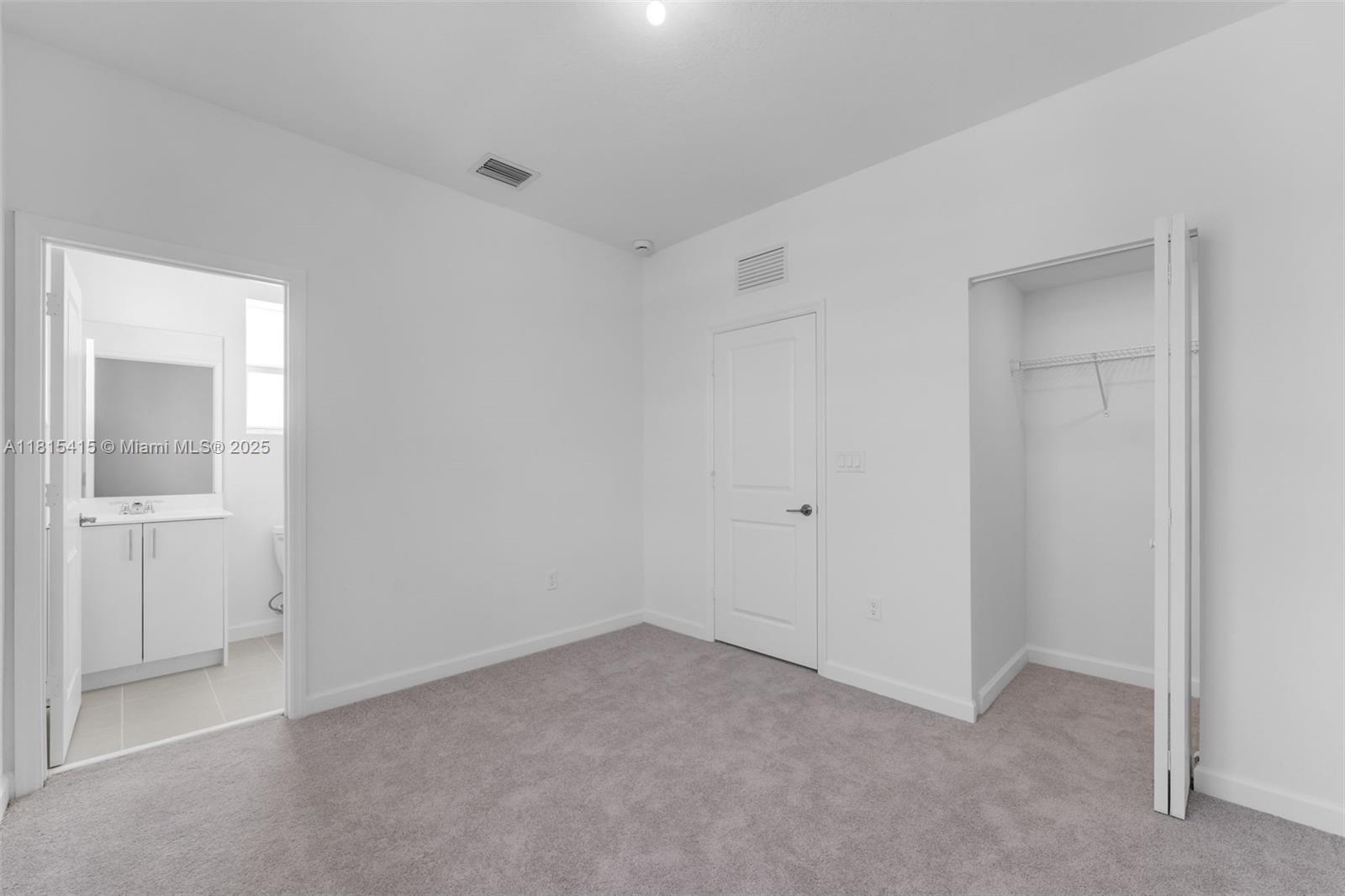 2803 Se 26 Ave 2803 Property Photo 22