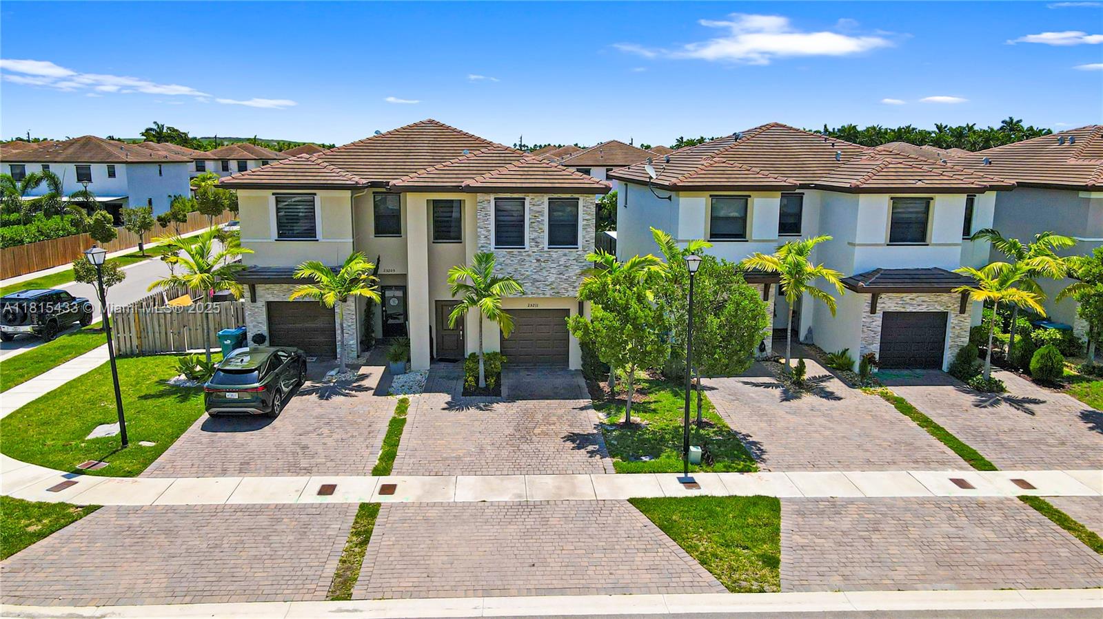 25211 SW 108th Ave Property Photo 1
