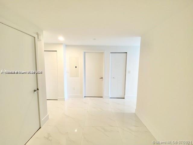 16385 Biscayne Blvd 702 Property Photo 4