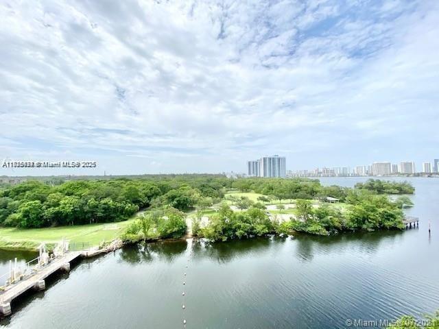 16385 Biscayne Blvd 702 Property Photo 19