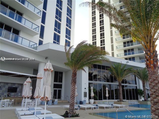 16385 Biscayne Blvd 702 Property Photo 39