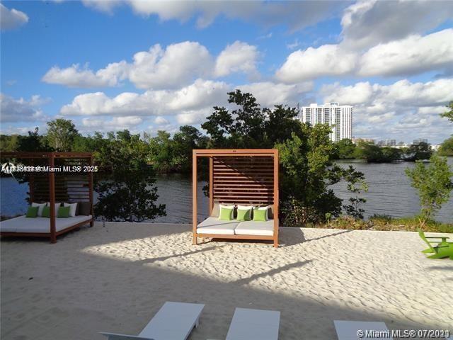 16385 Biscayne Blvd 702 Property Photo 41