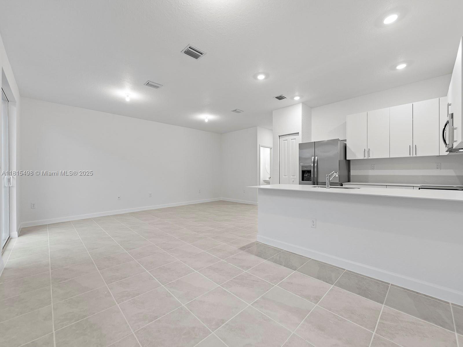 676 Se 14th St 676 Property Photo 14