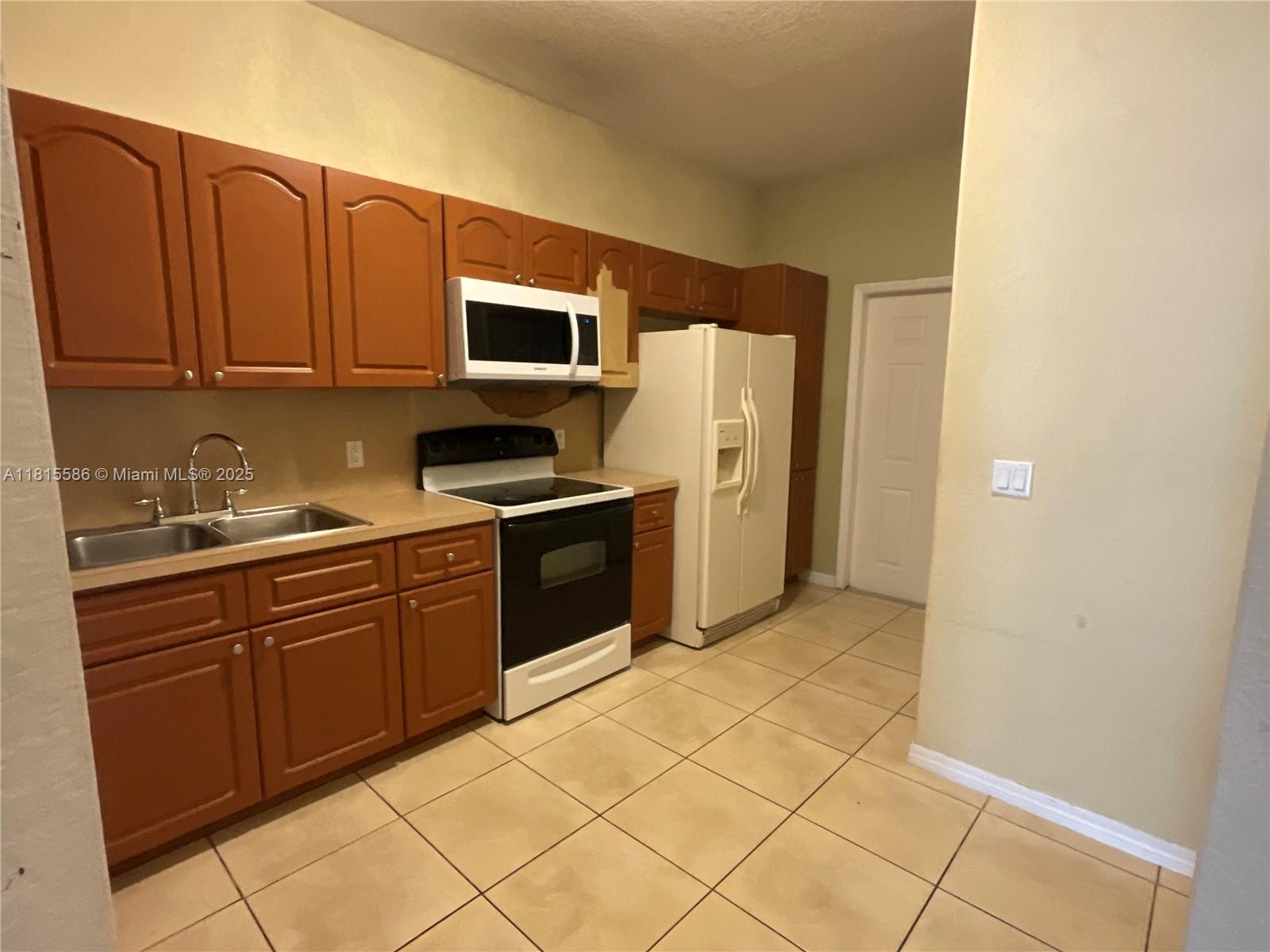 13260 Old Biscayne Dr 505 Property Photo 6