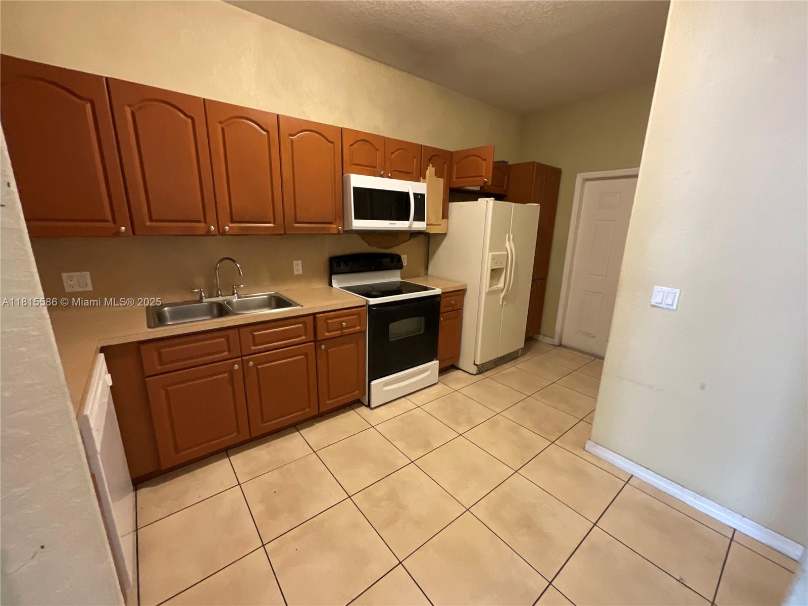 13260 Old Biscayne Dr 505 Property Photo 8