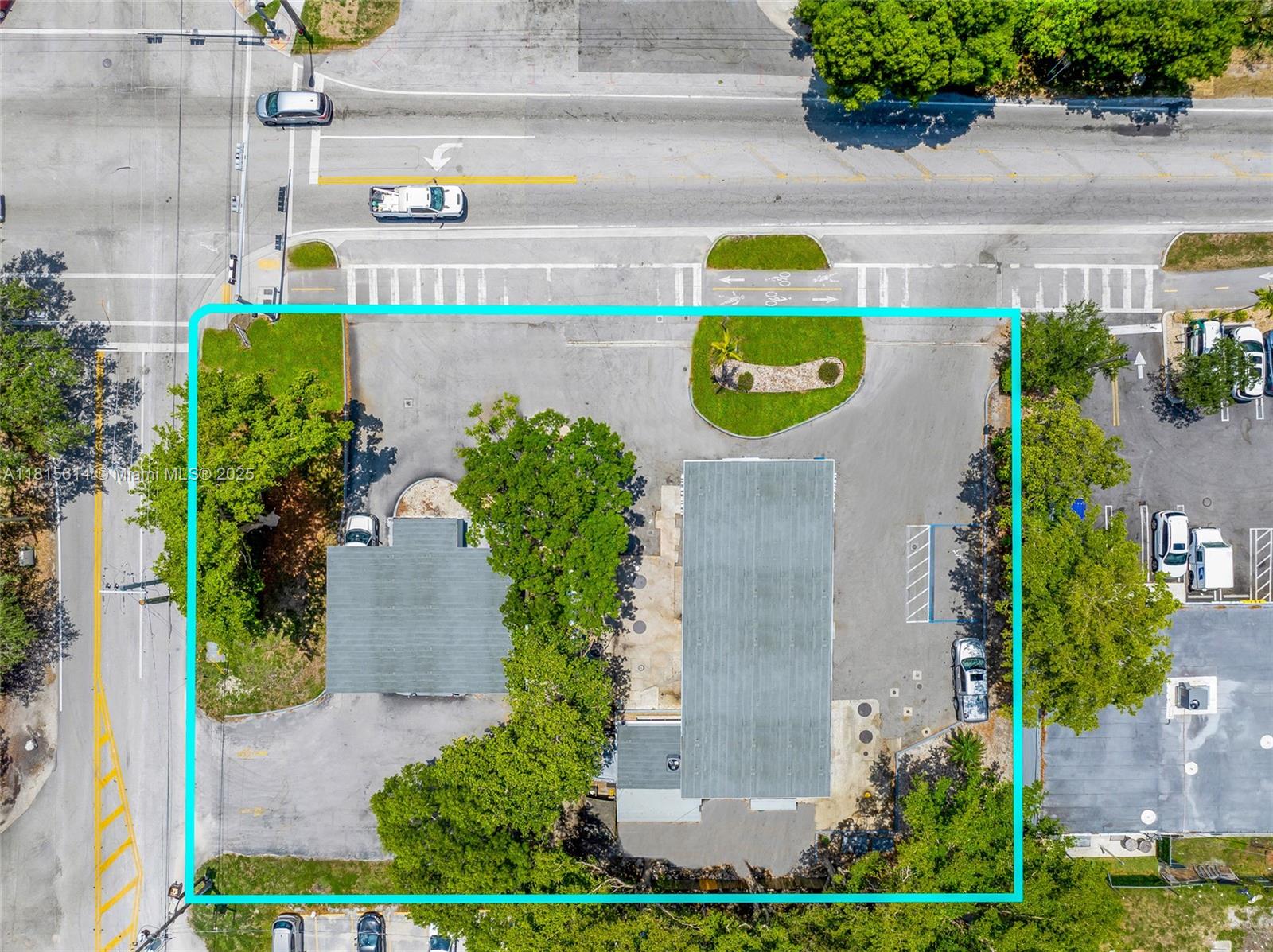 16767 Old Cutler Rd Property Photo 15
