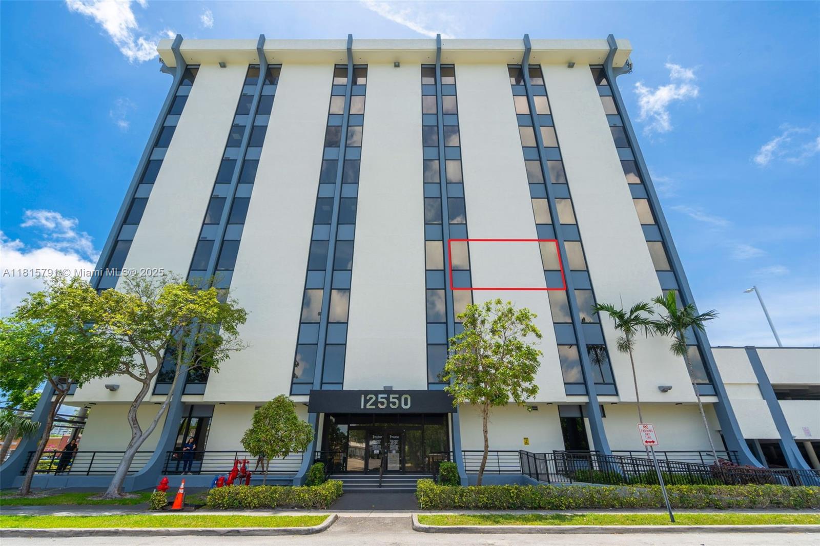 12550 Biscayne Blvd 400 Property Photo