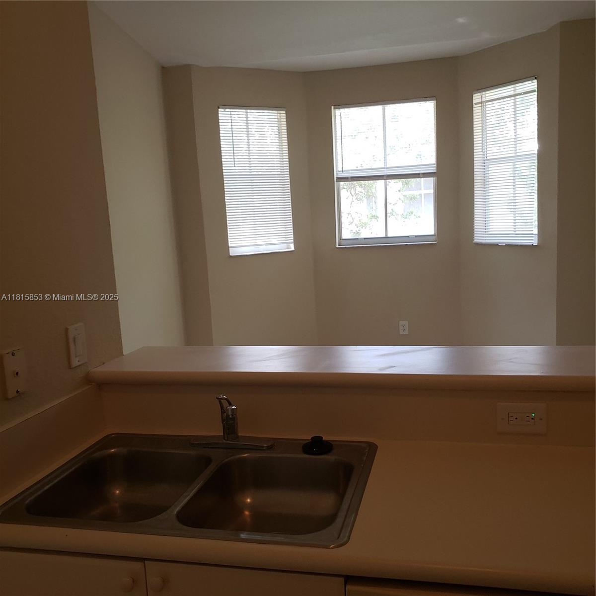 1666 Se 27th Ct 205 Property Photo 13