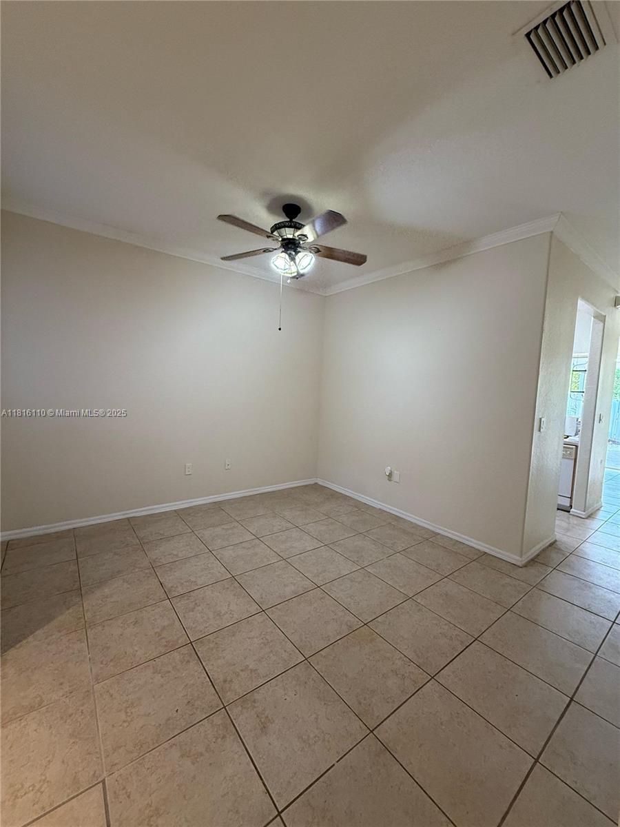 11011 Sw 236th Ter Property Photo 5