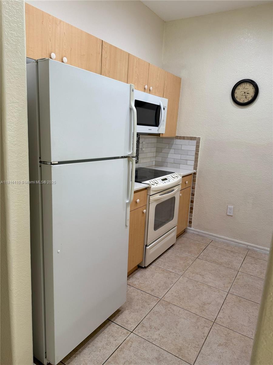 11011 Sw 236th Ter Property Photo 12