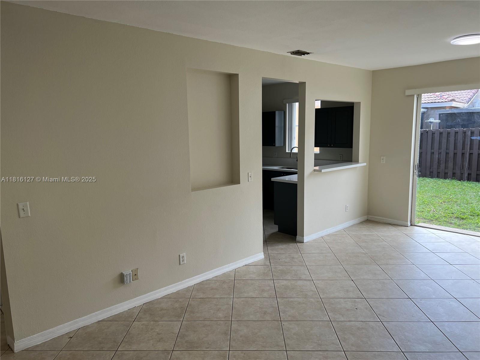 100 Sw 15th Ave Property Photo 5