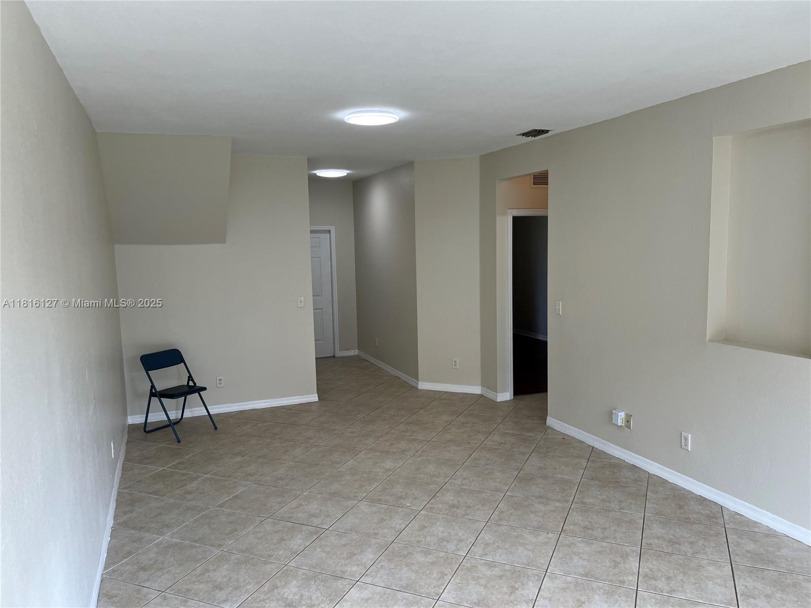100 Sw 15th Ave Property Photo 8