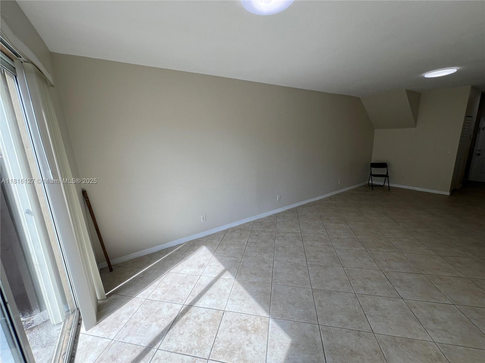100 Sw 15th Ave Property Photo 9