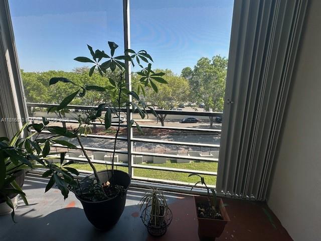 A11816810 Property Photo 9
