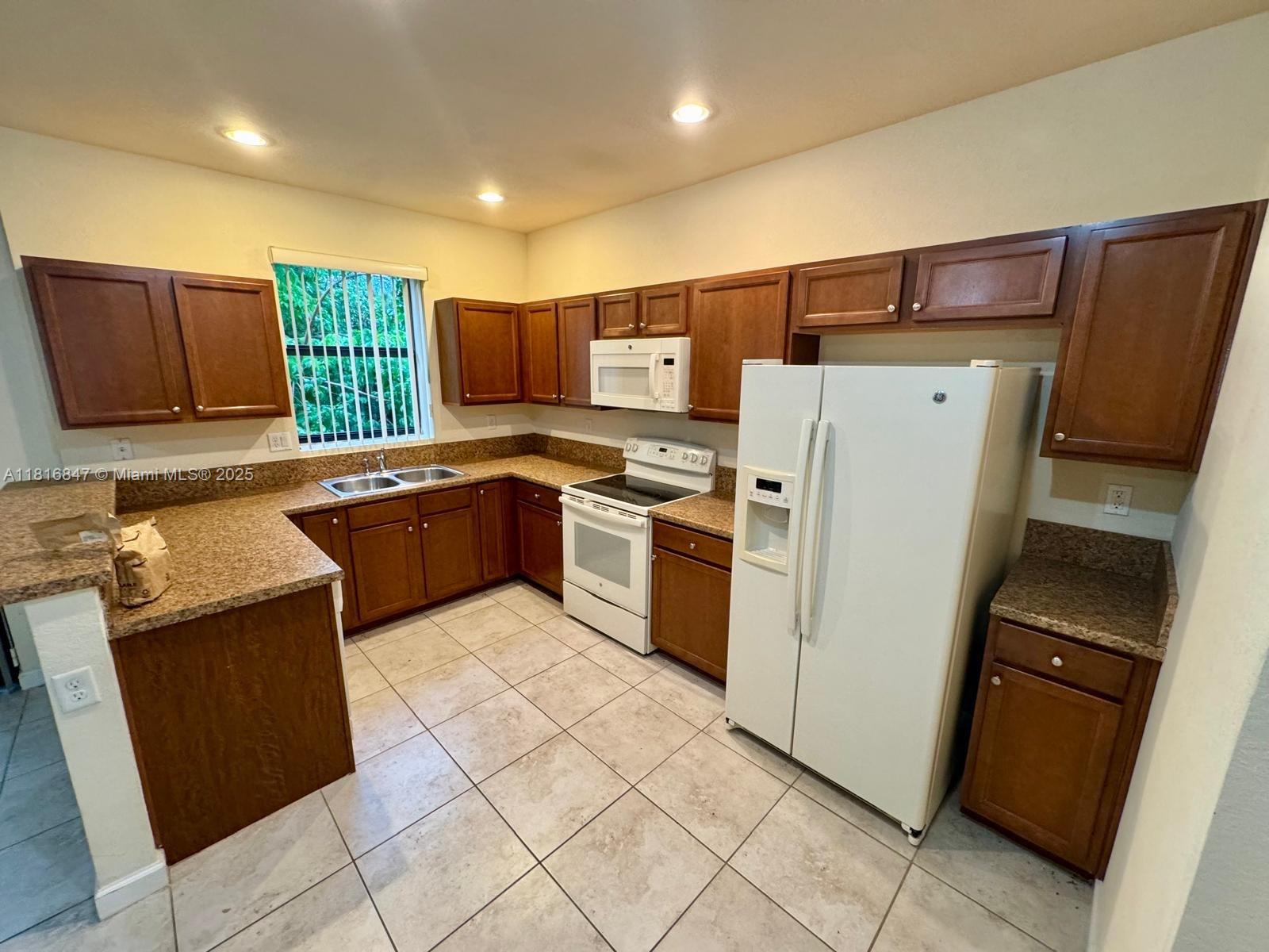 23762 Sw 118th Ave Property Photo 4
