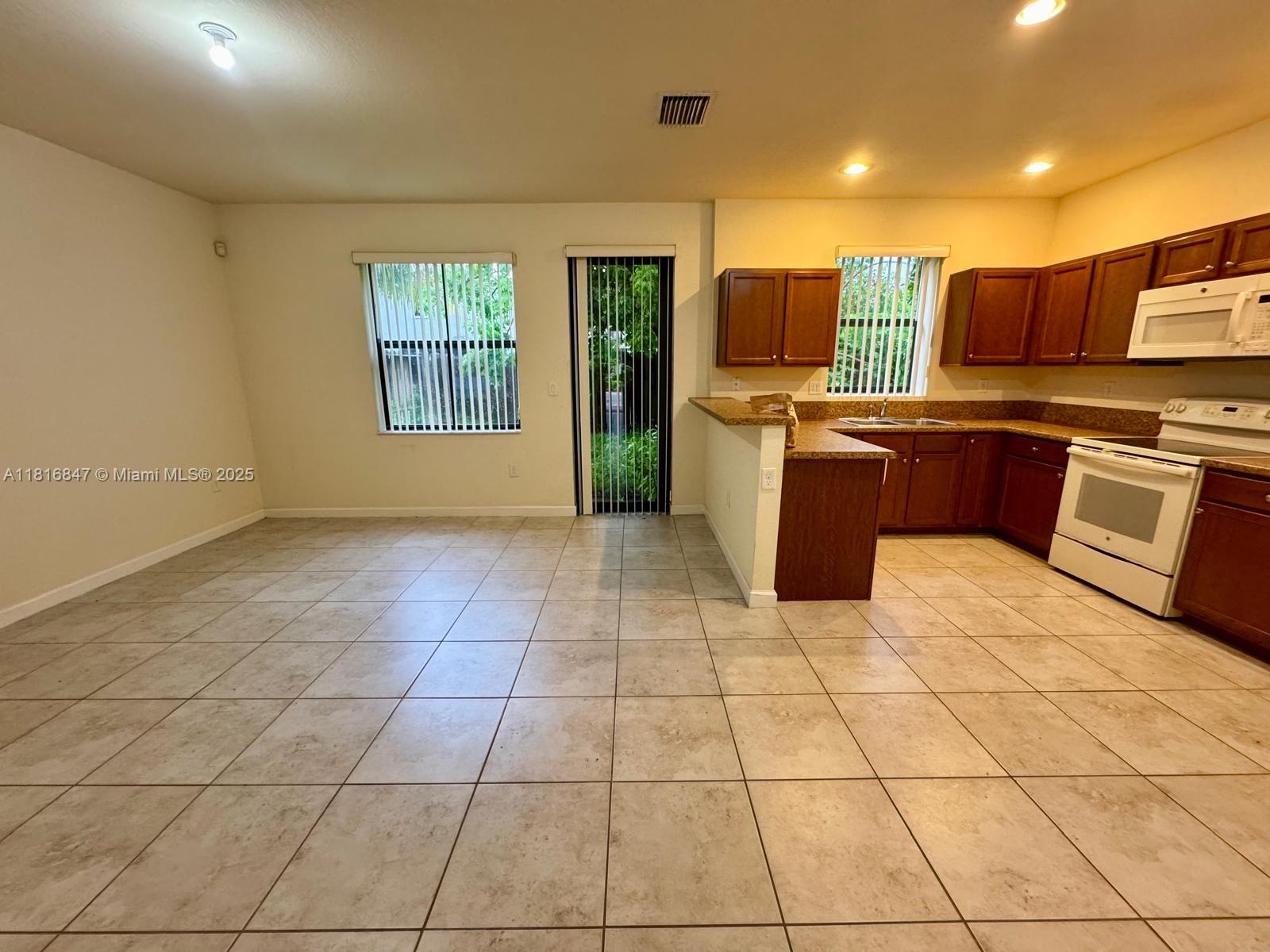 23762 Sw 118th Ave Property Photo 5