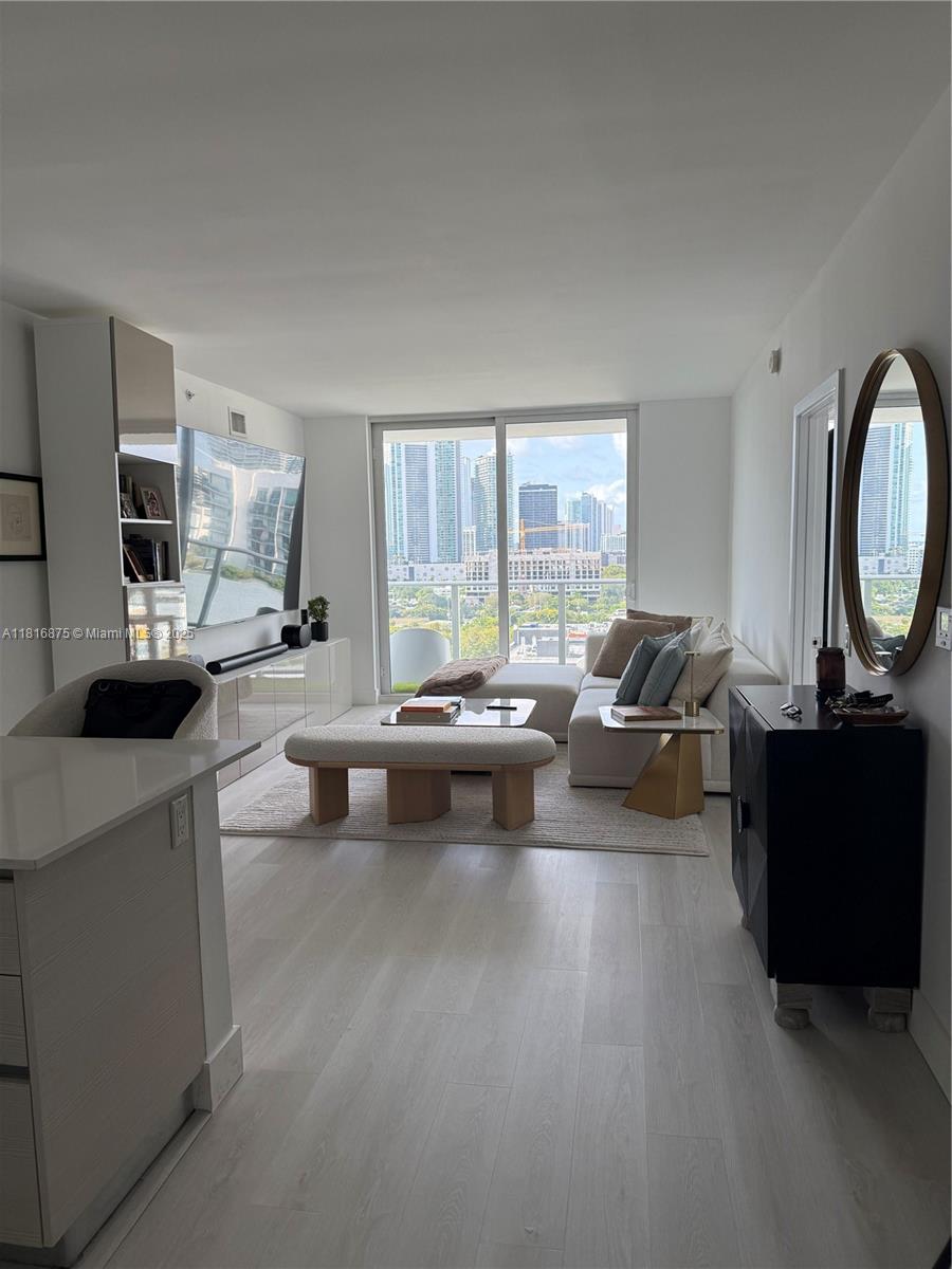 4250 Biscayne Blvd 1618 Property Photo 1