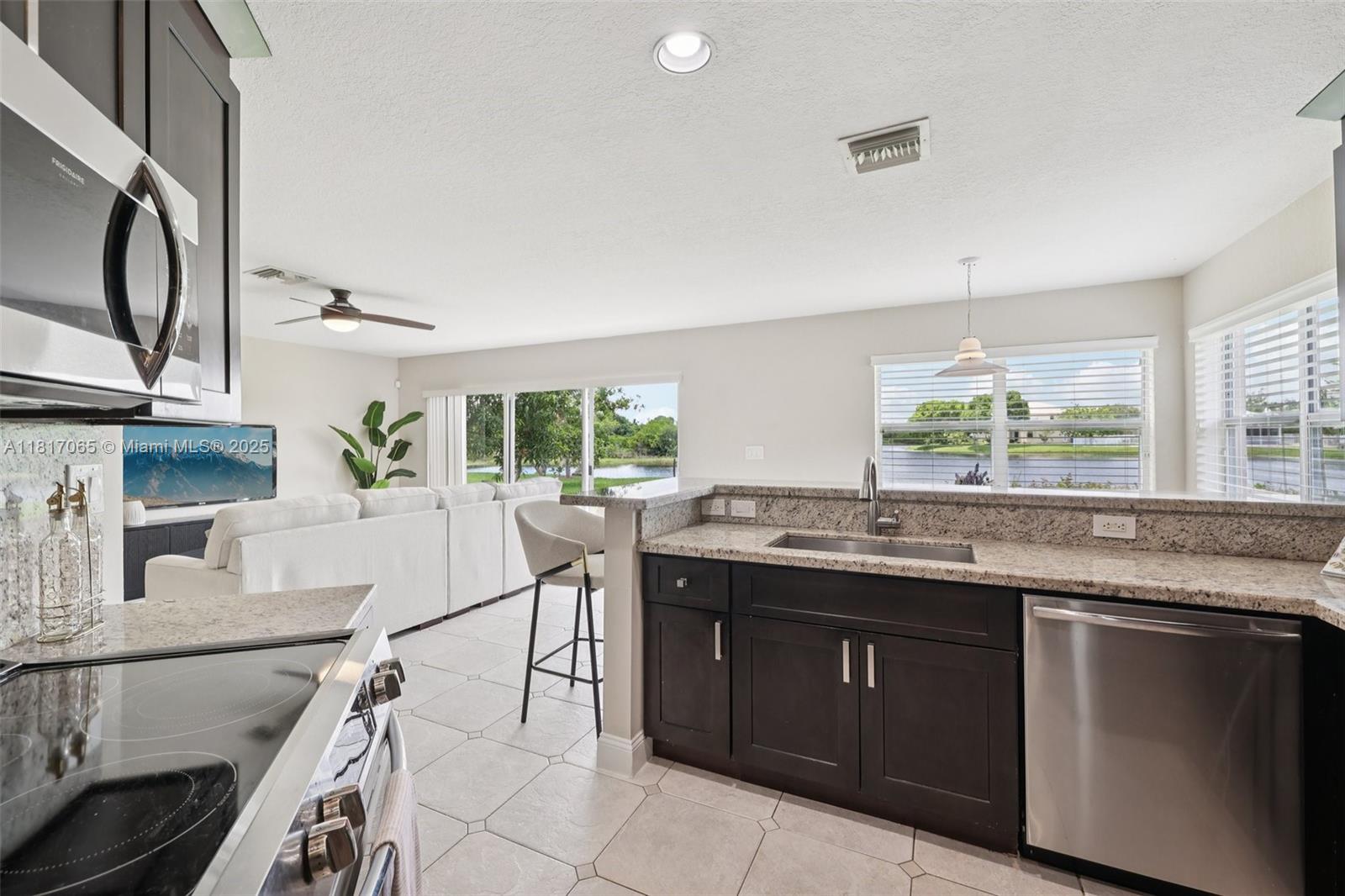 16710 Nw 12th St Property Photo 25