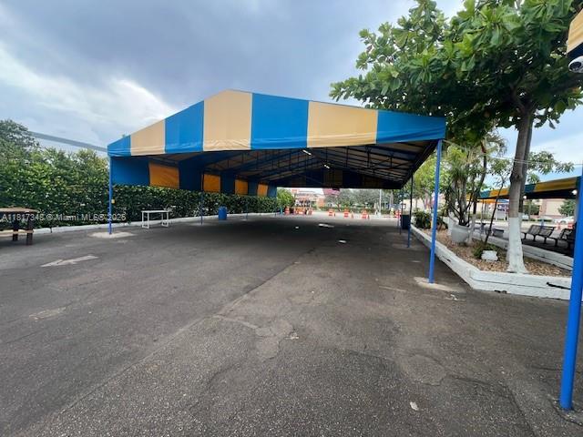 A11817348 Property Photo 4