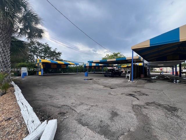 A11817348 Property Photo 15
