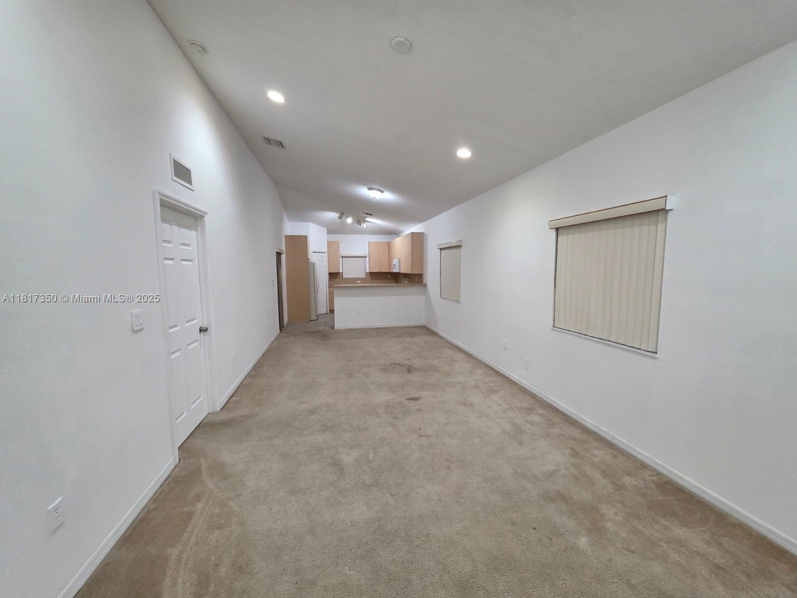 3251 Ne 11th Dr 3251 Property Photo 6