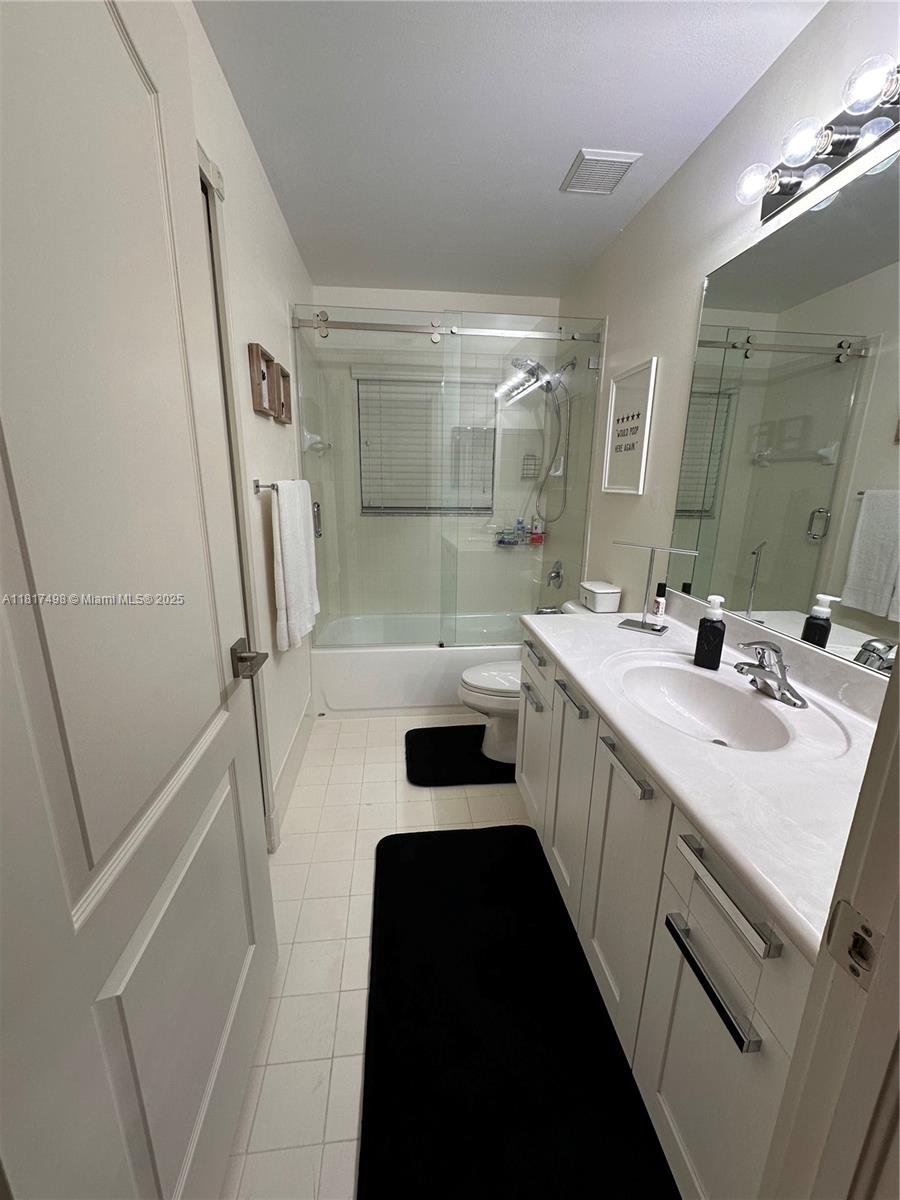 2046 Ne 4th Ct Property Photo 19