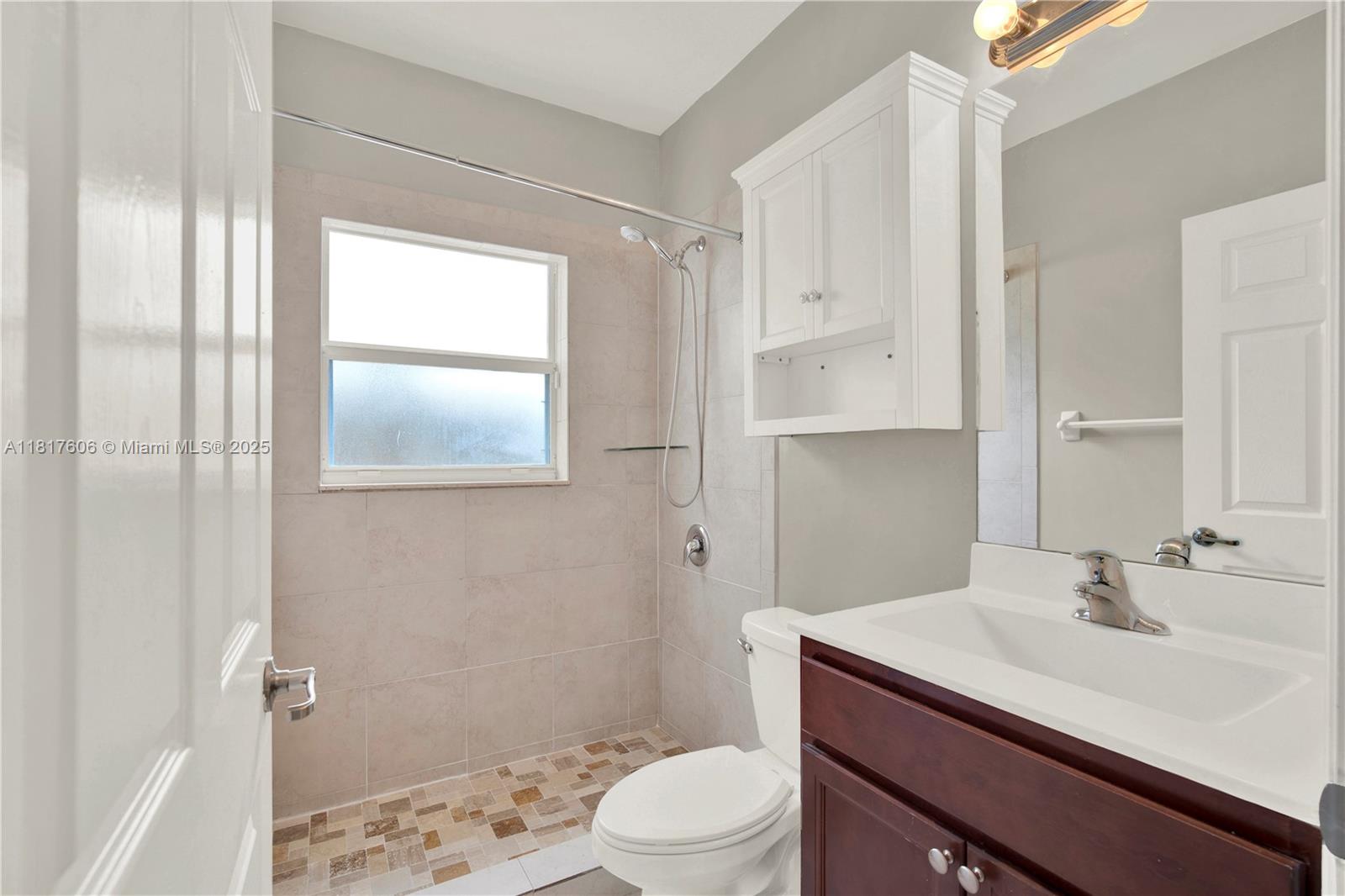 279 Se 31st Ter Property Photo 17