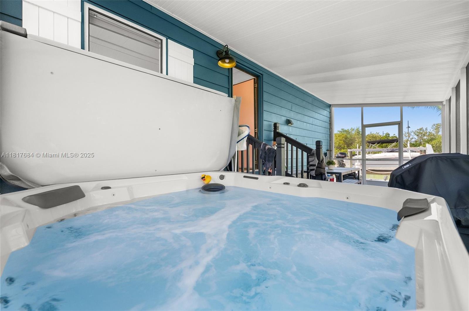 648 E Palm Dr Property Photo 36