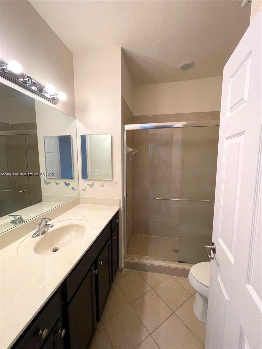3217 Se 4th St 3217 Property Photo 17