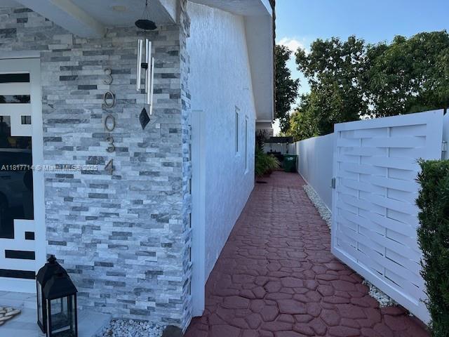 30034 Sw 154th Ct Property Photo 6