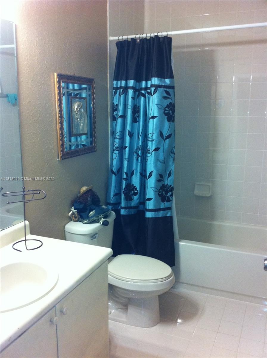 1677 Se Ct-27 Property Photo 11
