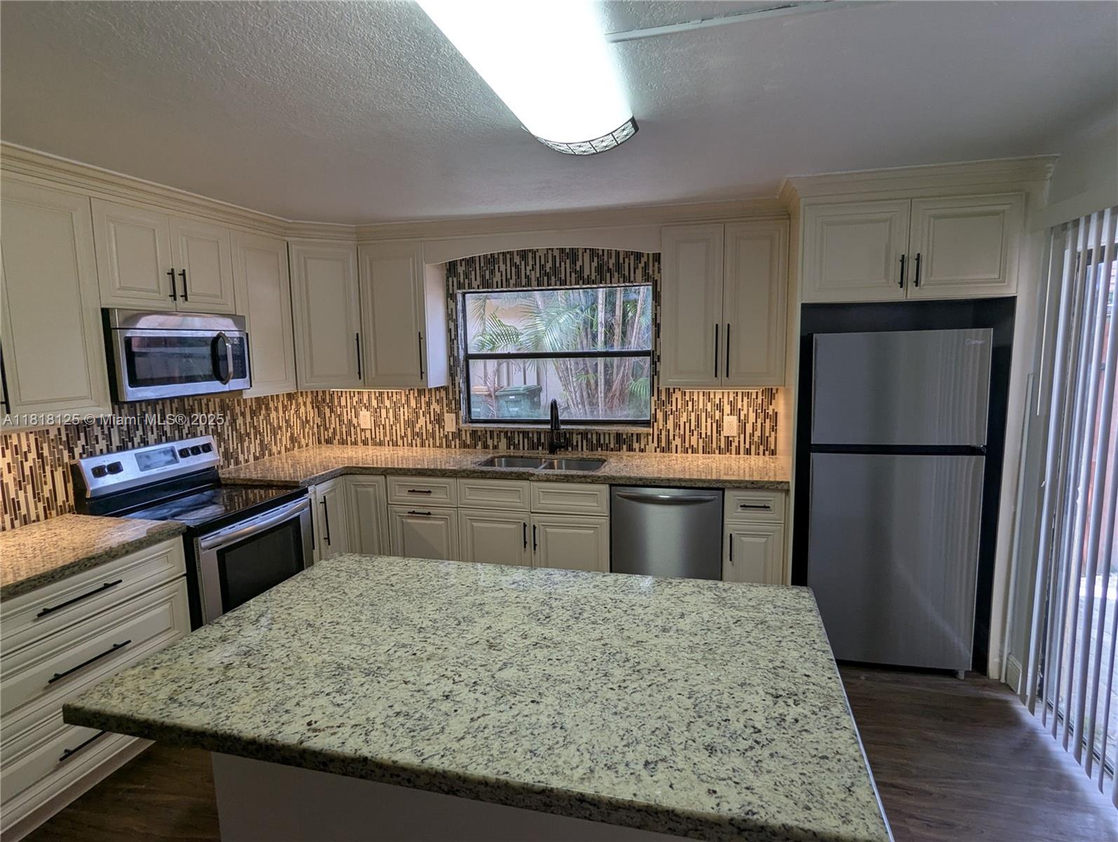 5825 Swordfish Ct A Property Photo 1