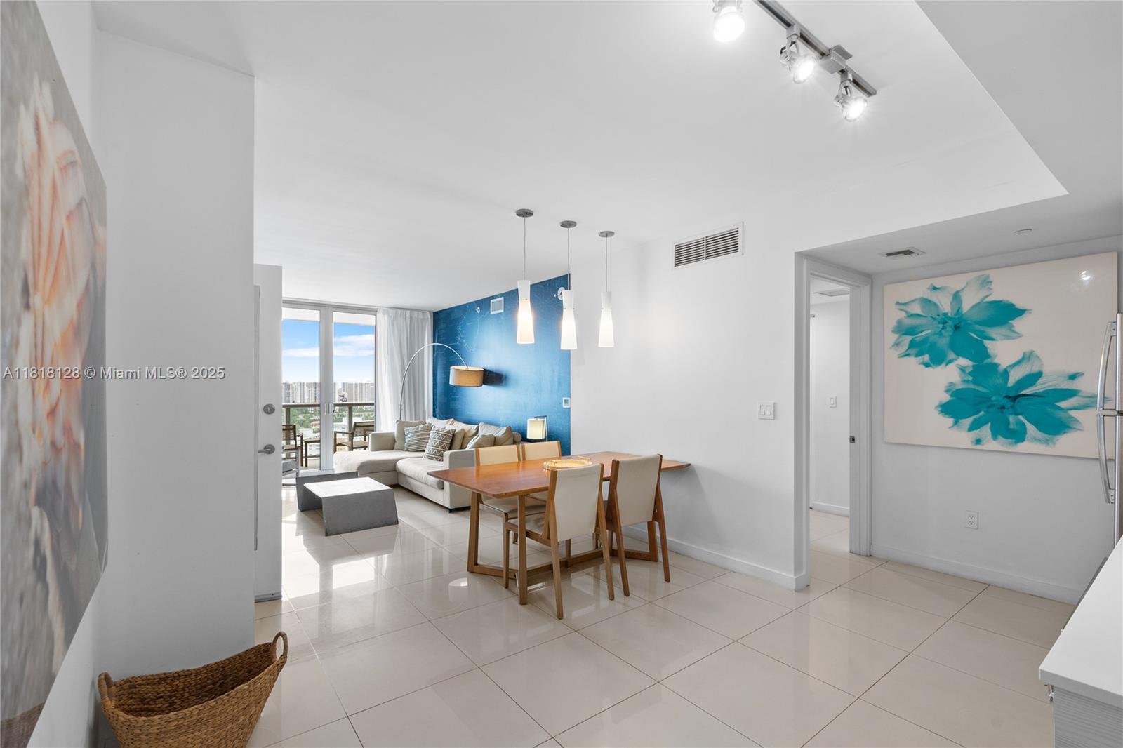 2602 E Hallandale Beach Blvd R2805 Property Photo 1