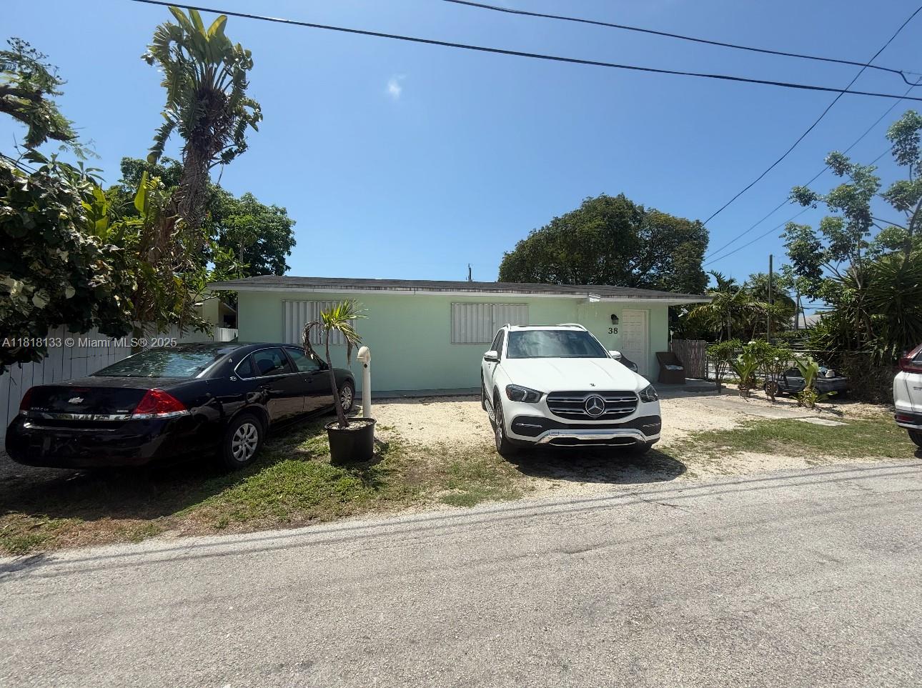 38 Silver Springs Dr Property Photo 1