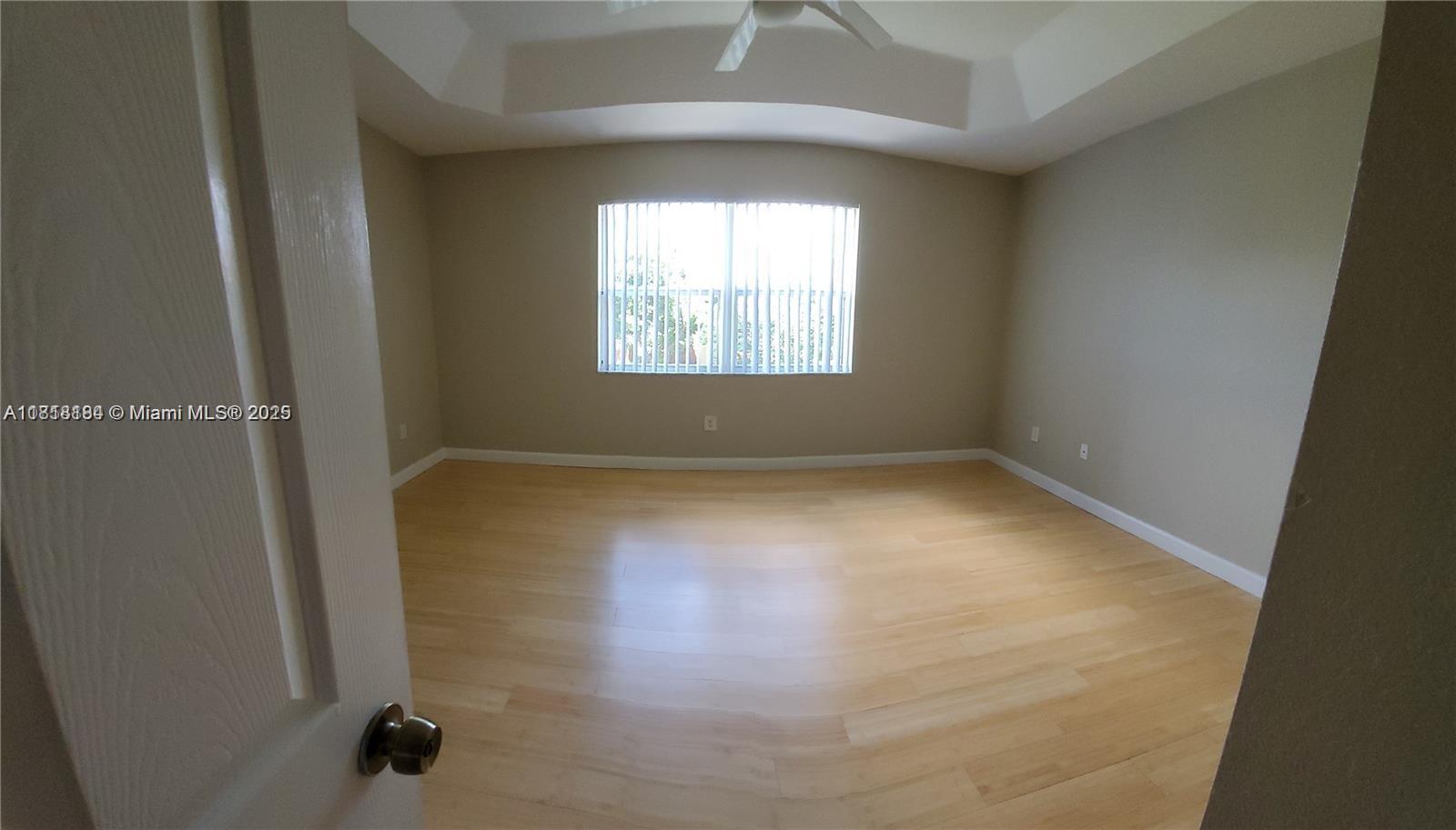 3375 Ne 15th Dr 106-12 Property Photo 13