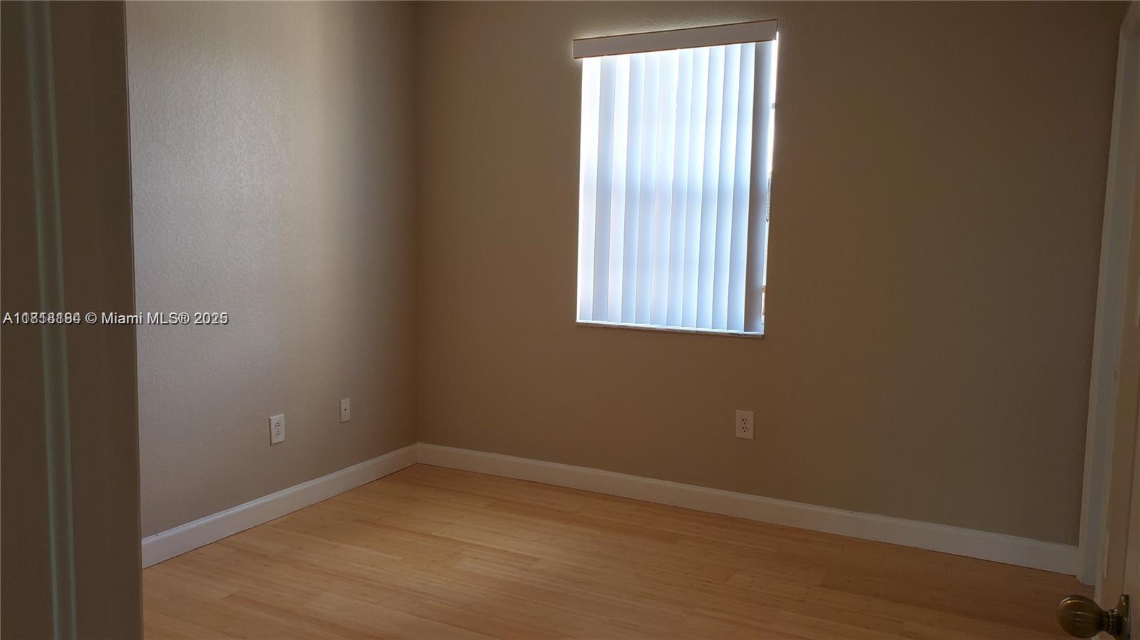 3375 Ne 15th Dr 106-12 Property Photo 15