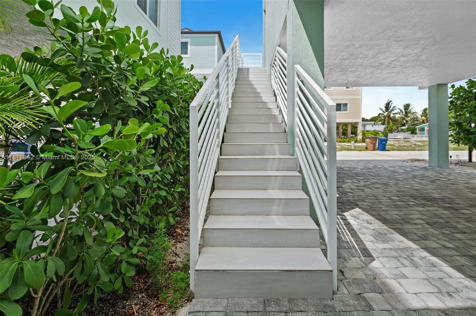 94825 Overseas Hwy Property Photo 25