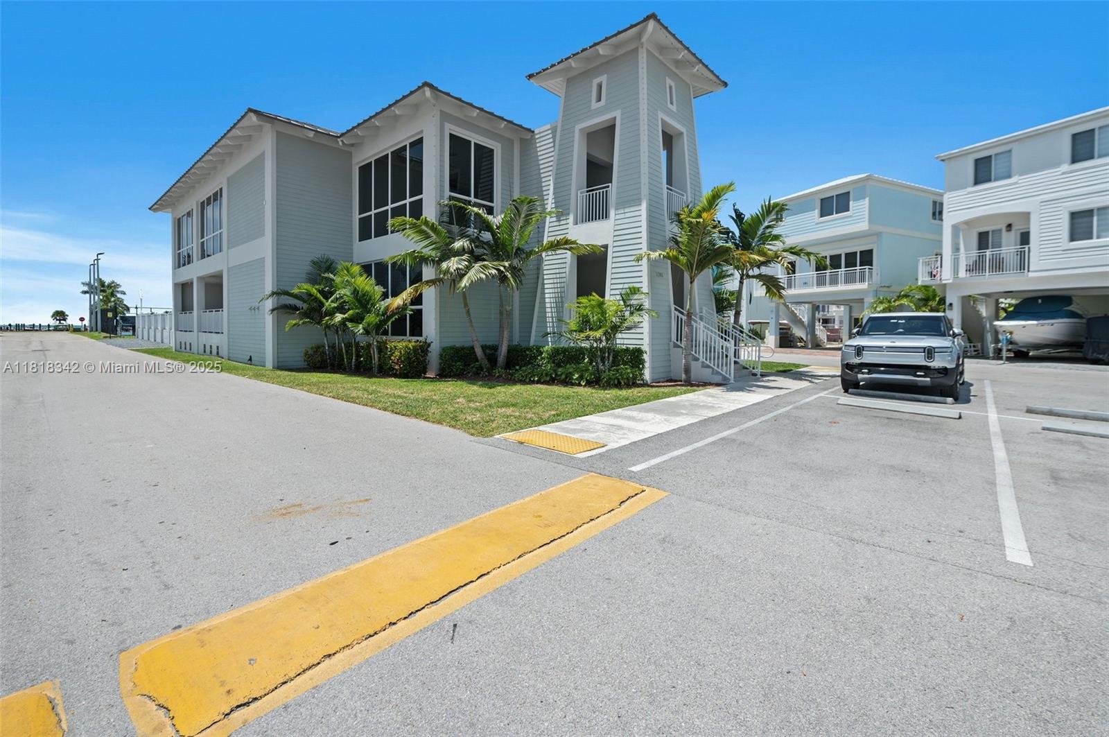 94825 Overseas Hwy Property Photo 46