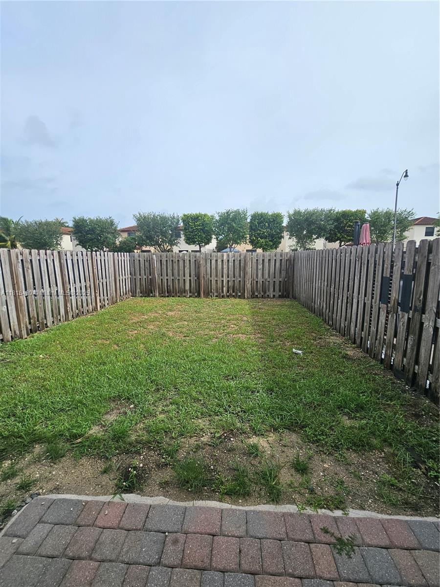 3741 Se 1st St Property Photo 10