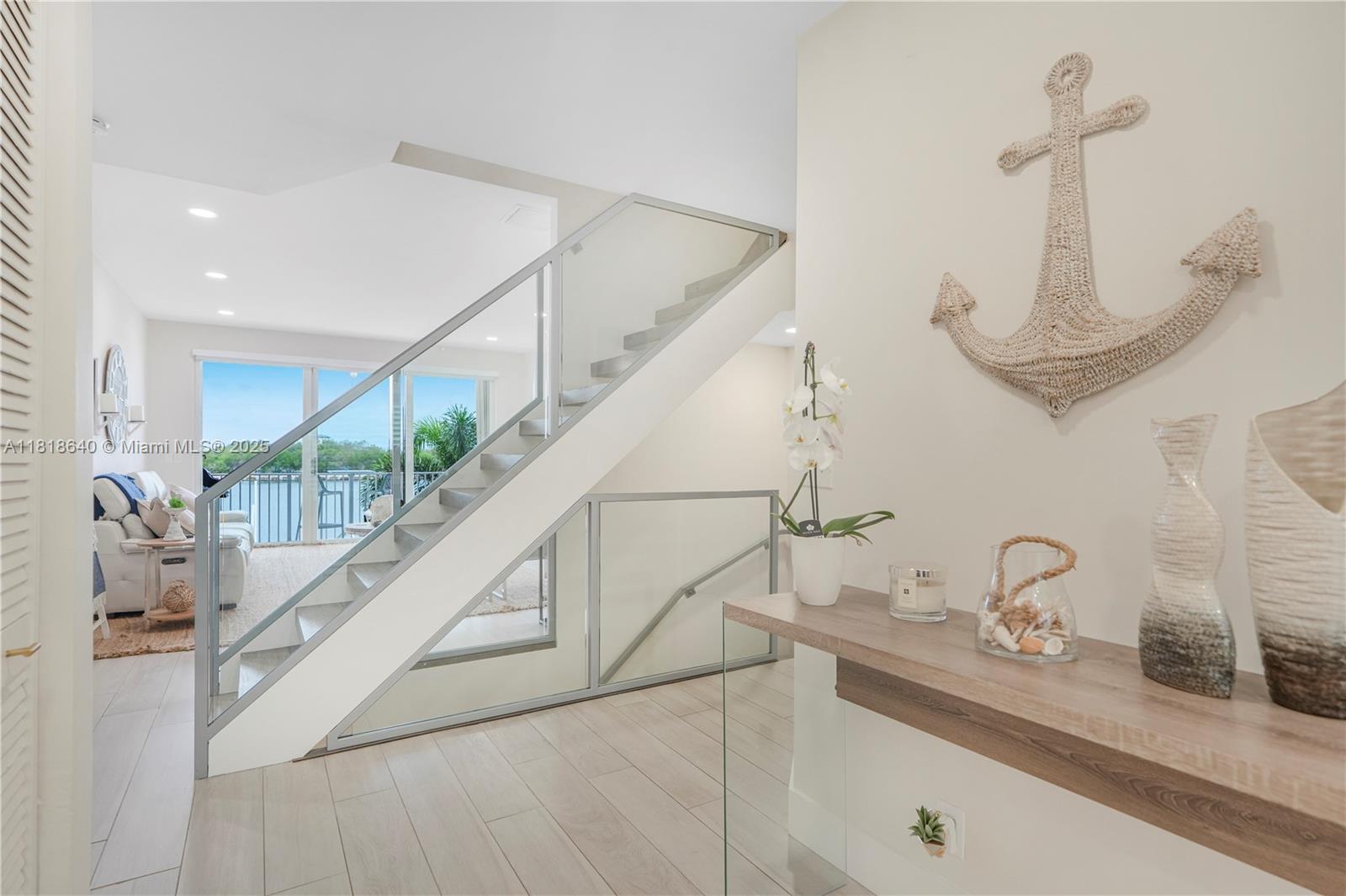 4034 N Ocean Dr Property Photo 35