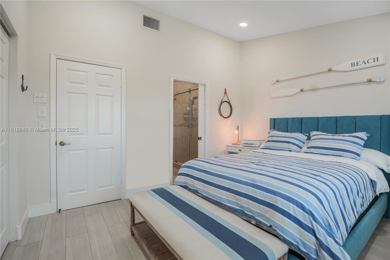 4034 N Ocean Dr Property Photo 39