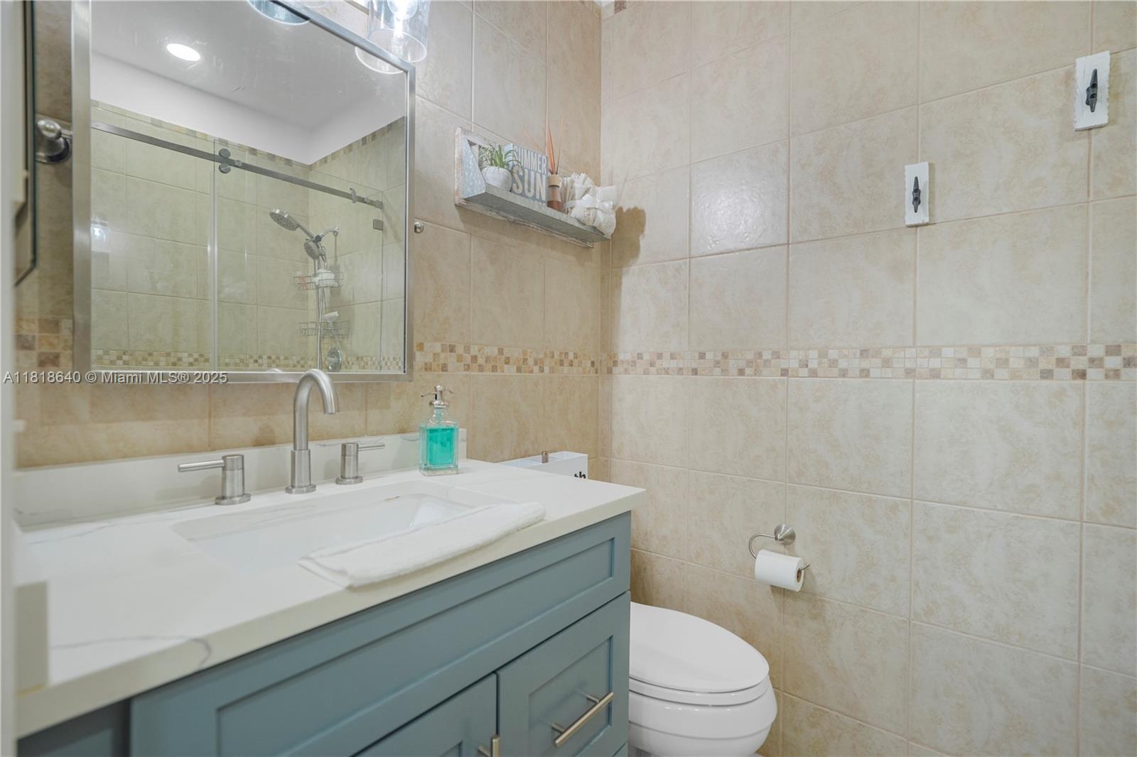 4034 N Ocean Dr Property Photo 40