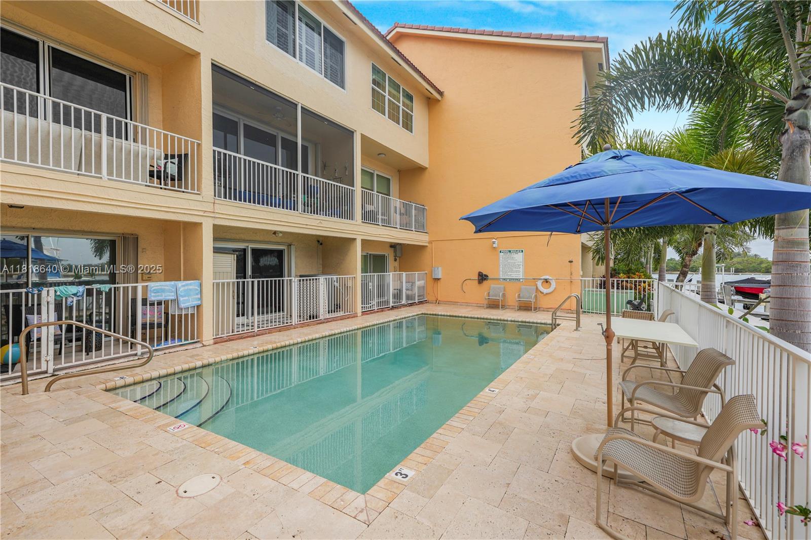 4034 N Ocean Dr Property Photo 54