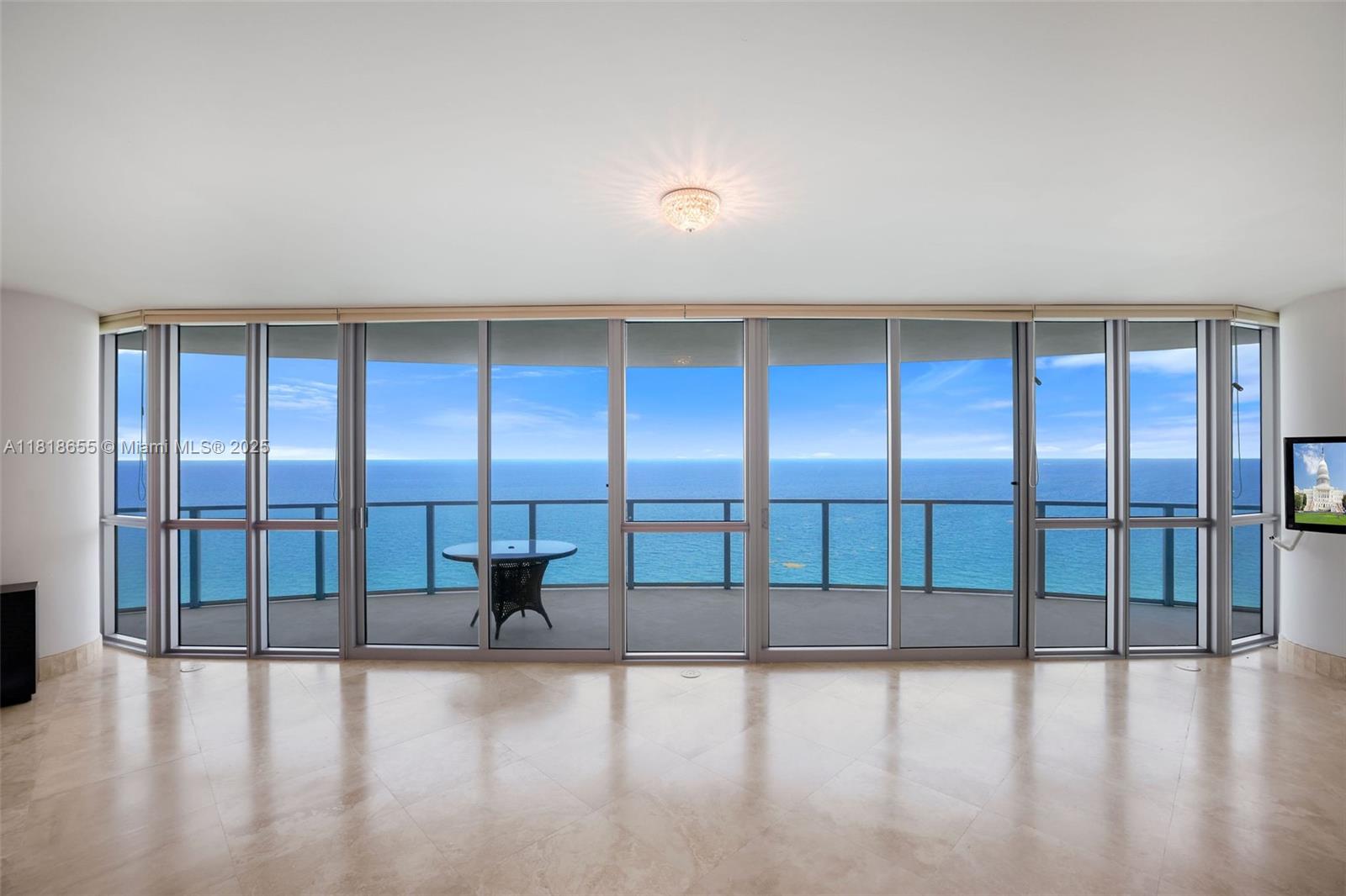 3101 S Ocean Dr 2708 Property Photo 7